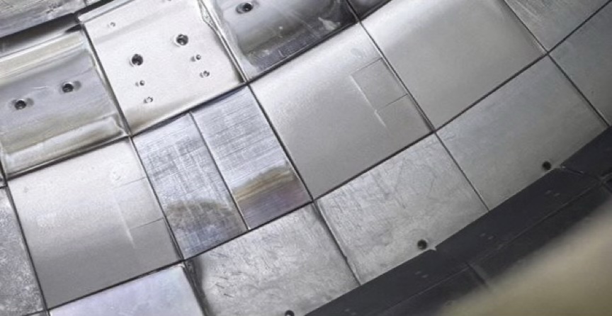 The divertor shelf before plasma exposure, with the printed flat split tile pair at center. [Photo credit: Ryan Hood, SNL]